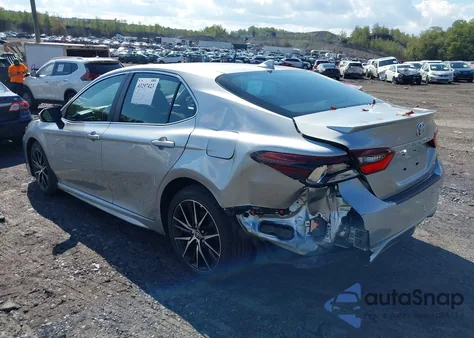 2024 Toyota Camry Se z USA, uszkodzony, nr VIN 4T1T11AK1RU854528